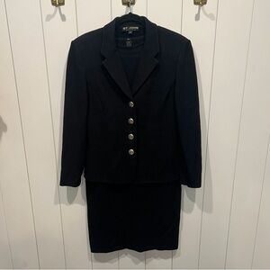 Womens St John black knit dress suit size small with blazer